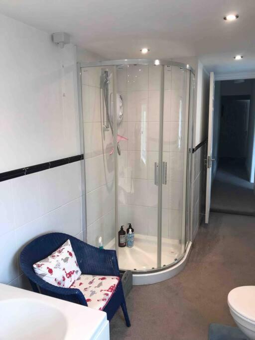Lilly'S Cottage, Filey, Sleeps 8 Екстериор снимка